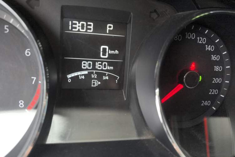Used Volkswagen Bora 2017 1.6L Automatic Comfort Model Odometer Close Up