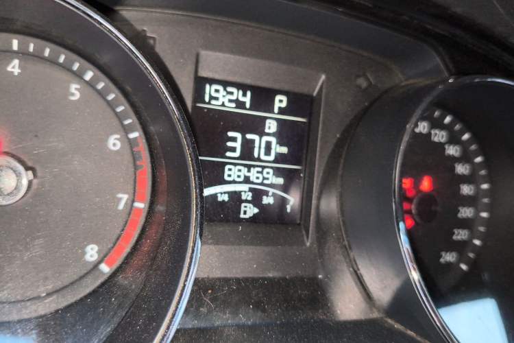 Used Volkswagen Bora 2017 1.6L Automatic Comfort Model Odometer Close Up