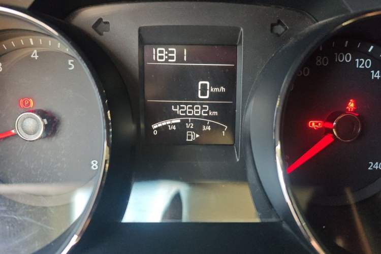 Used Volkswagen Bora 2017 1.6L Manual Fashion Model Odometer Close Up