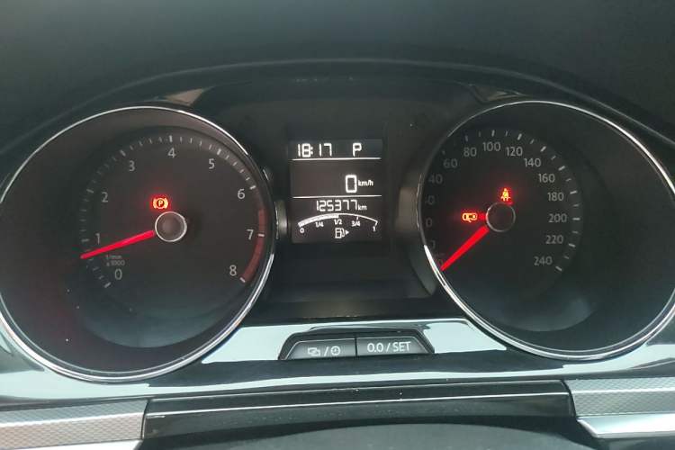 Used Volkswagen Bora 2017 1.6L Automatic Comfort Model Odometer Close Up