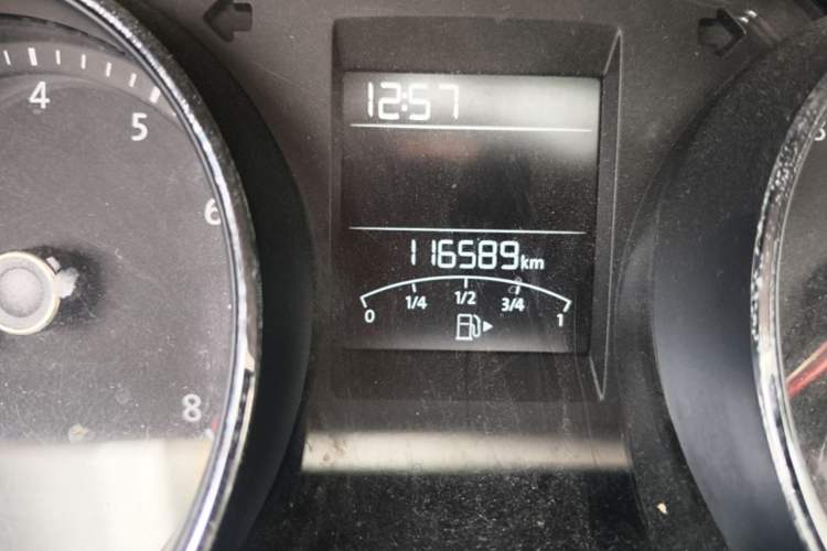 Used Volkswagen Bora 2017 1.6L Automatic Comfort Model Odometer Close Up