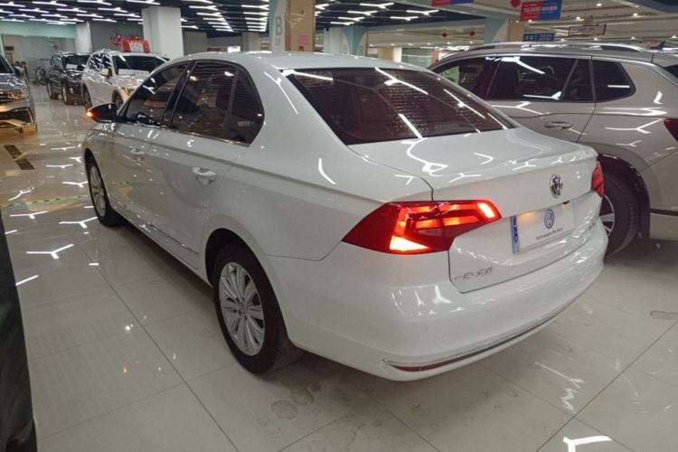 Used Volkswagen Bora 2017 1.6L Automatic Comfort Model Rear Left 45 Deg
