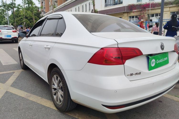 Used Volkswagen Bora 2017 1.6L Manual Fashion Model Rear Left 45 Deg