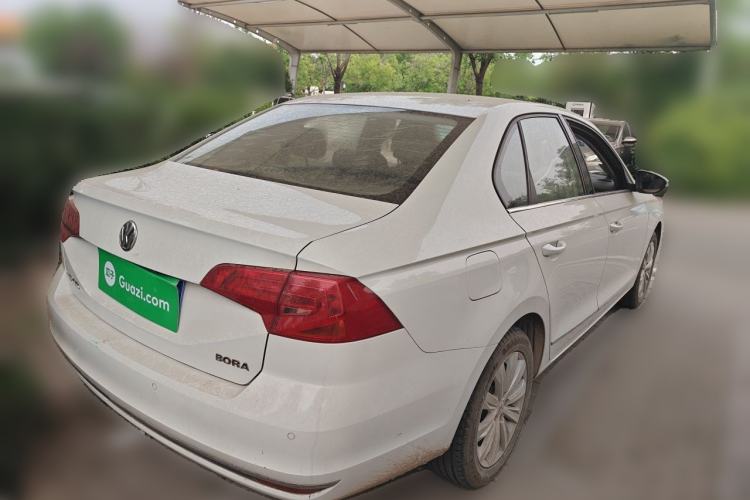 Used Volkswagen Bora 2017 1.6L Manual Comfort Model Rear Right 45 Deg