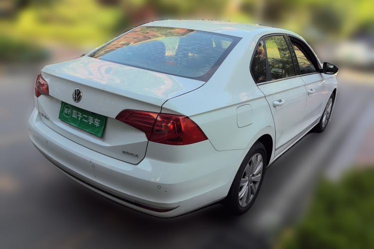 Used Volkswagen Bora 2017 1.6L Manual Comfort Model Rear Right 45 Deg