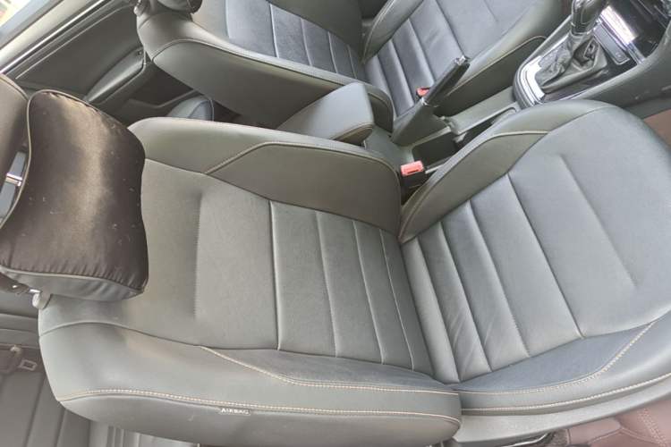 Used Volkswagen Bora 2017 1.6L Automatic Comfort Model Right Front Seat