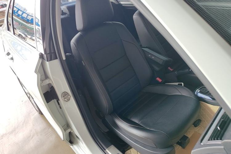 Used Volkswagen Bora 2017 1.6L Automatic Comfort Model Right Front Seat