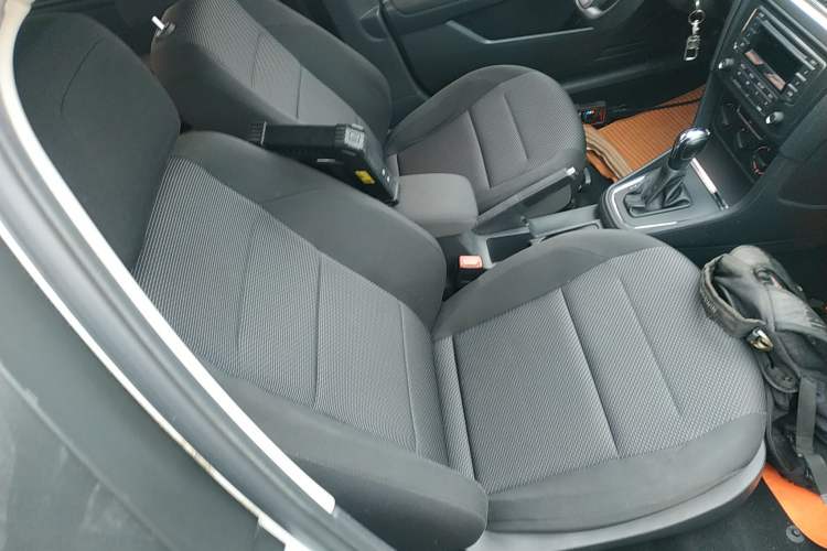 Used Volkswagen Bora 2017 1.6L Automatic Fashion Model Right Front Seat