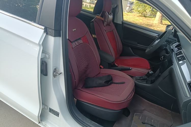 Used Volkswagen Bora 2017 1.6L Automatic Fashion Model Right Front Seat