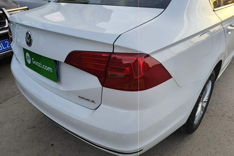 Used Volkswagen Bora 2017 1.6L Automatic Fashion Model Right Rear Taillight