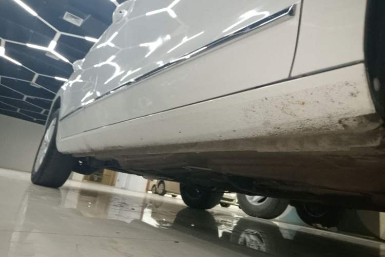 Used Volkswagen Bora 2017 1.6L Automatic Comfort Model Right Side Sill