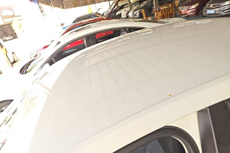 Used Volkswagen Bora 2017 1.6L Automatic Fashion Model Roof
