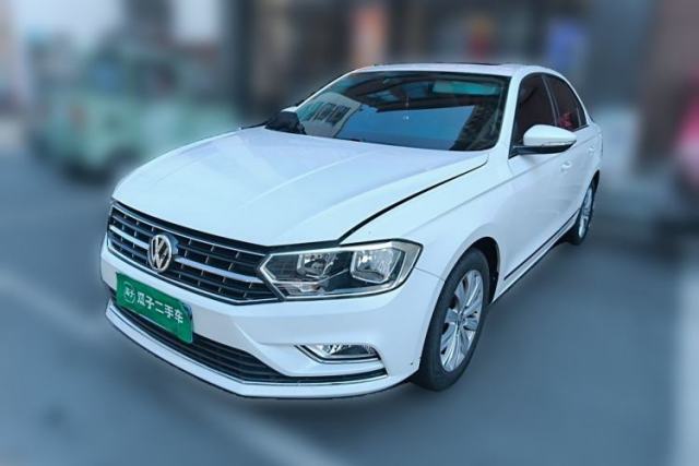 Volkswagen Bora 2017 230TSI DSG Comfort Version مستعملة