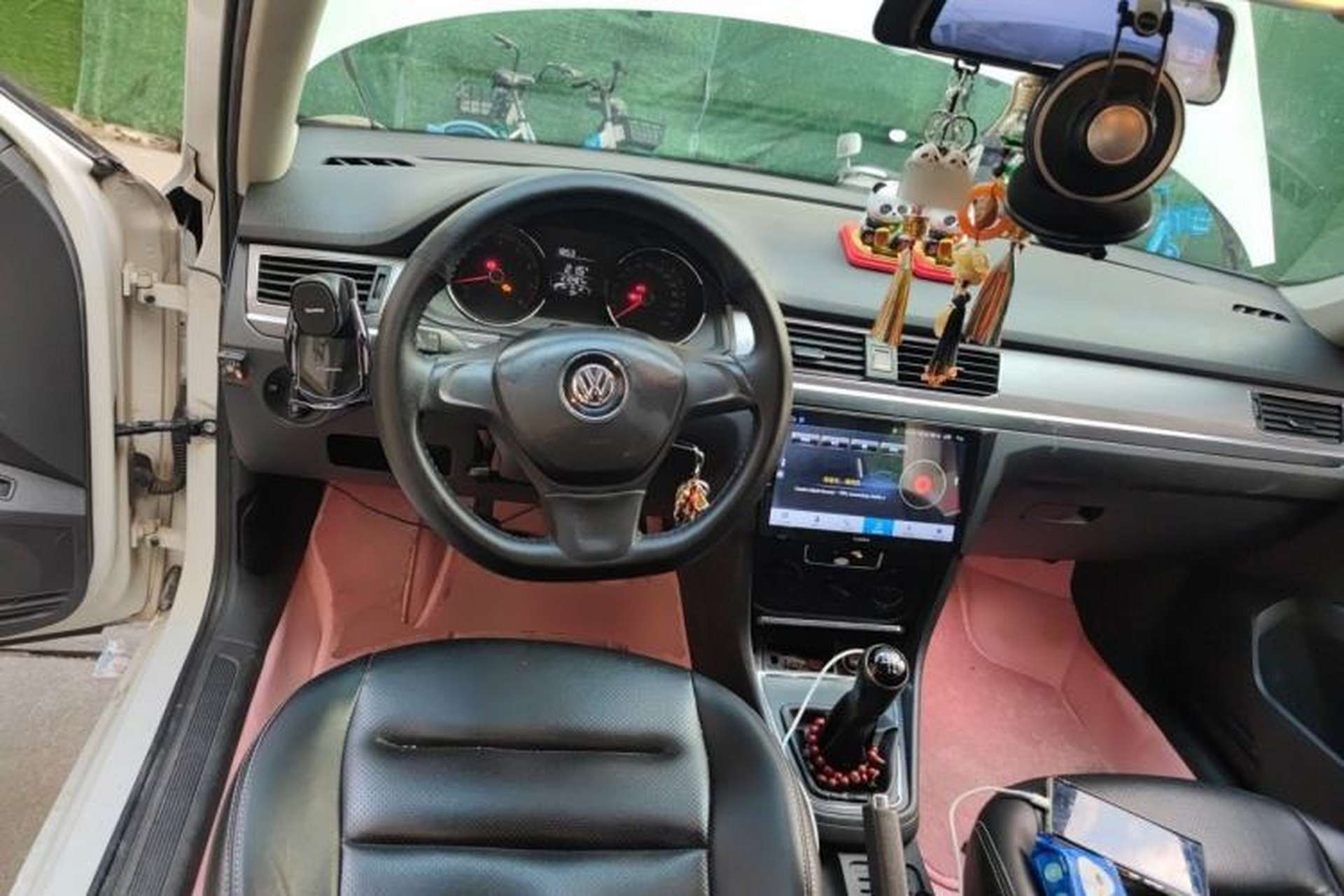 Used Volkswagen Bora 2017 1.6L Manual Fashion Model Steering Wheel