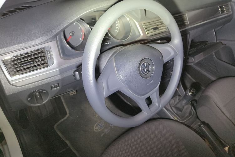 Used Volkswagen Bora 2017 1.6L Manual Fashion Model Steering Wheel