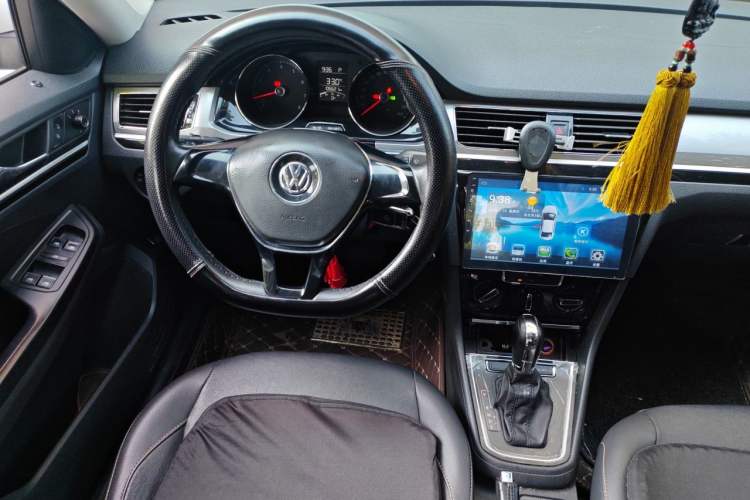 Used Volkswagen Bora 2017 1.6L Automatic Comfort Model Steering Wheel