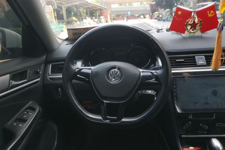 Used Volkswagen Bora 2017 1.6L Automatic Comfort Model Steering Wheel