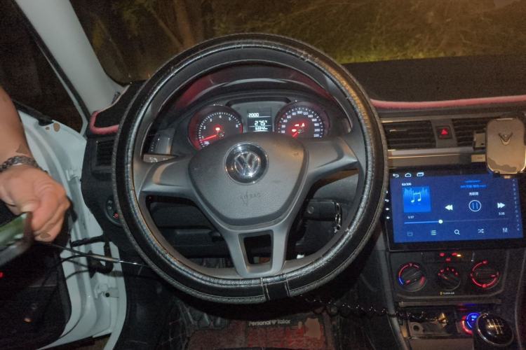 Used Volkswagen Bora 2017 1.6L Manual Fashion Model Steering Wheel