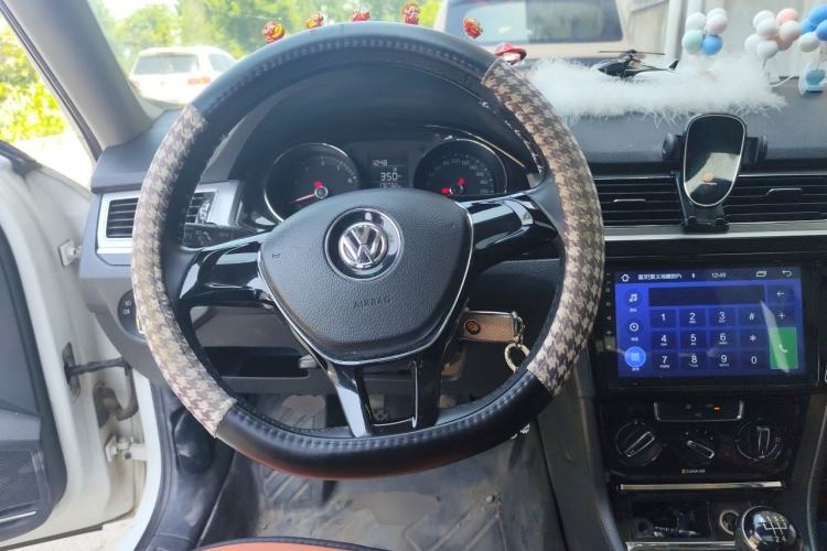 Used Volkswagen Bora 2017 1.6L Manual Comfort Model Steering Wheel