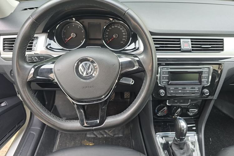 Used Volkswagen Bora 2017 1.6L Automatic Comfort Model Steering Wheel