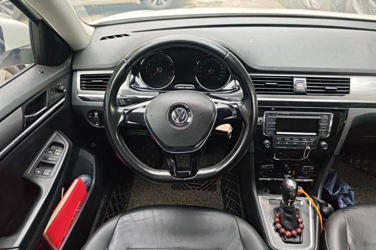 Used Volkswagen Bora 2017 1.6L Automatic Comfort Model Steering Wheel