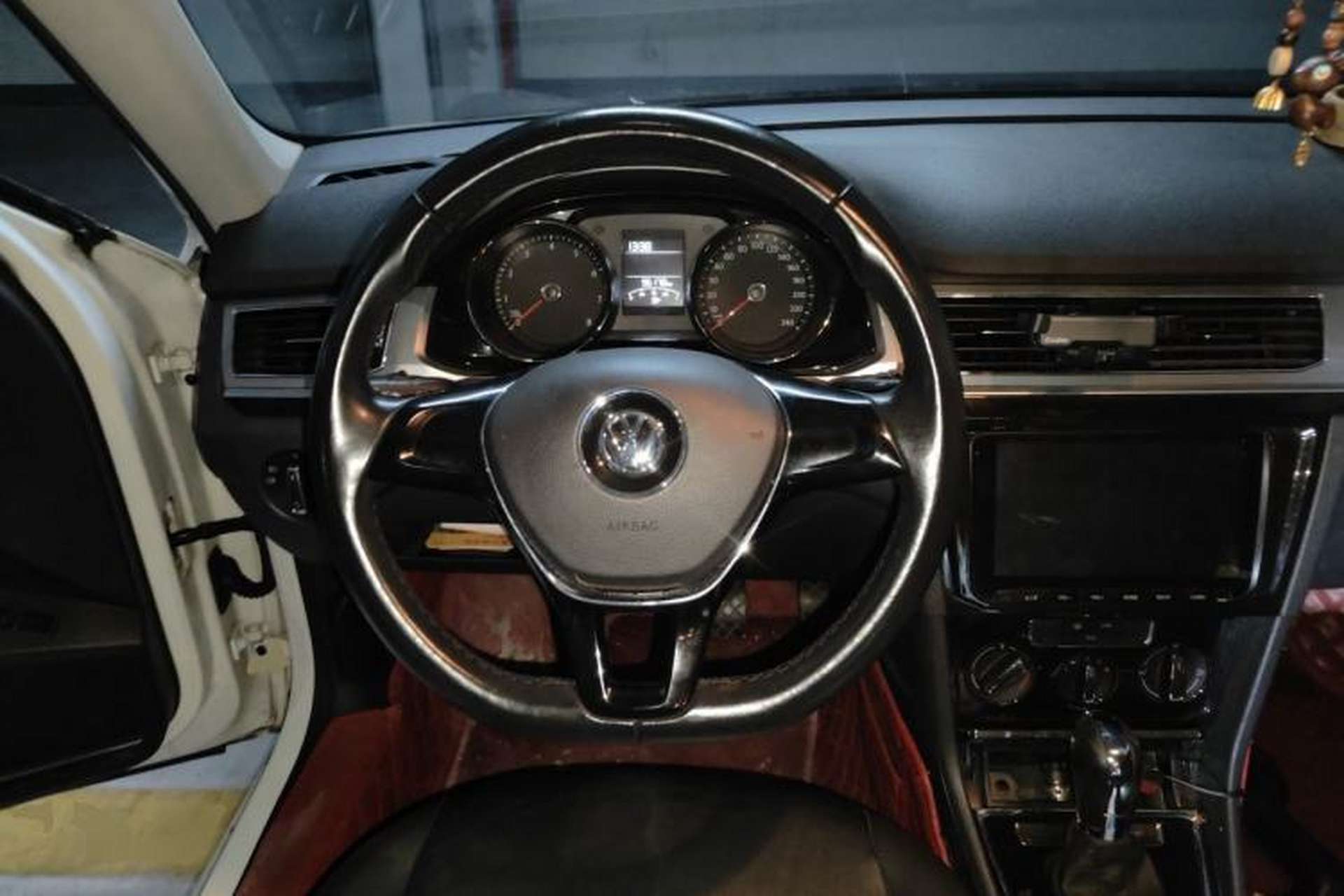 Used Volkswagen Bora 2017 1.6L Automatic Comfort Model Steering Wheel