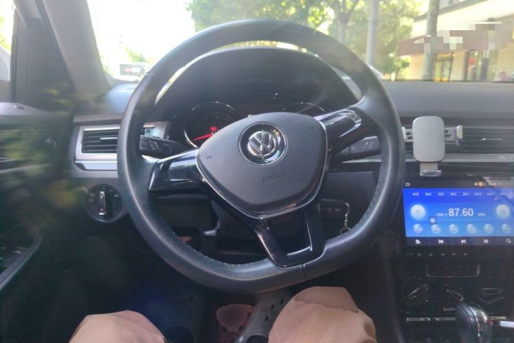 Used Volkswagen Bora 2017 1.6L Automatic Comfort Model Steering Wheel