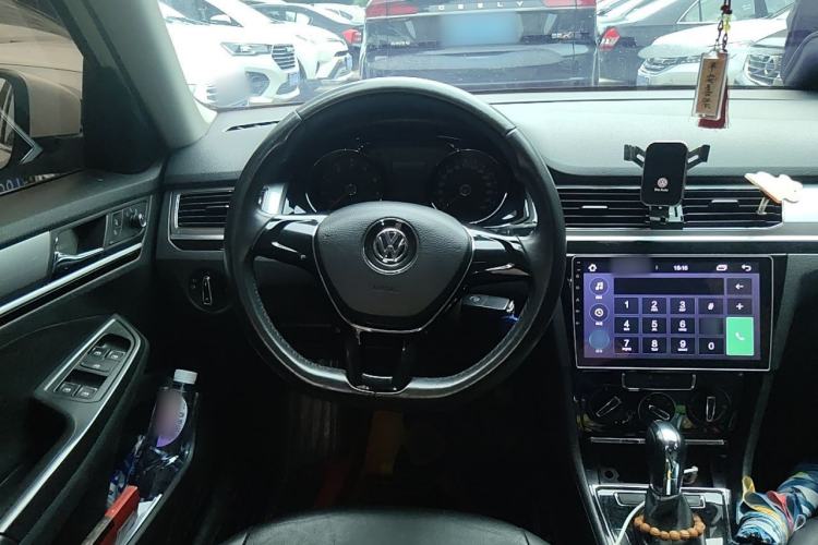 Used Volkswagen Bora 2017 1.6L Automatic Comfort Model Steering Wheel