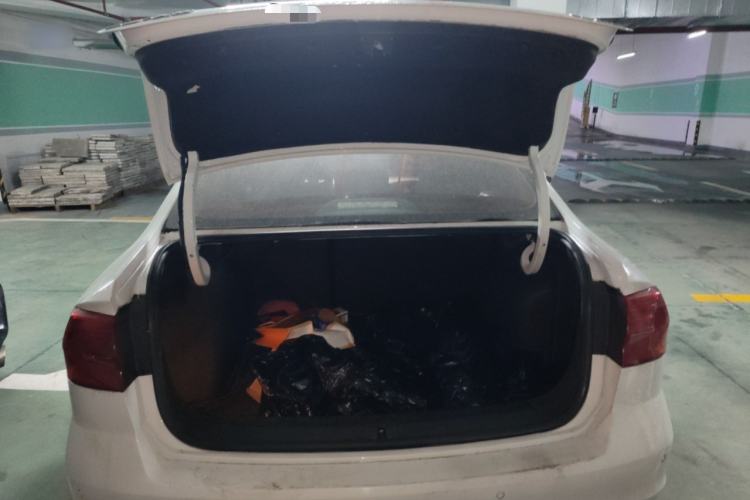 Used Volkswagen Bora 2017 1.6L Automatic Comfort Model Trunk