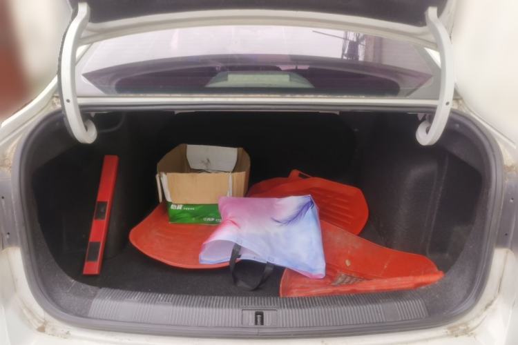 Used Volkswagen Bora 2017 1.6L Manual Fashion Model Trunk