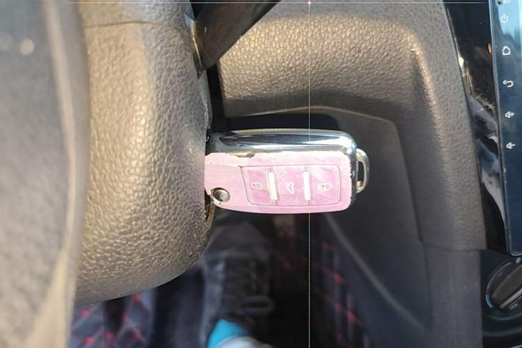 Used Volkswagen Bora 2017 1.6L Automatic Fashion Model Vehicle Key
