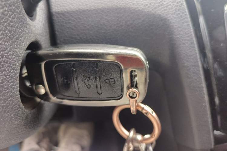 Used Volkswagen Bora 2017 1.6L Manual Comfort Model Vehicle Key
