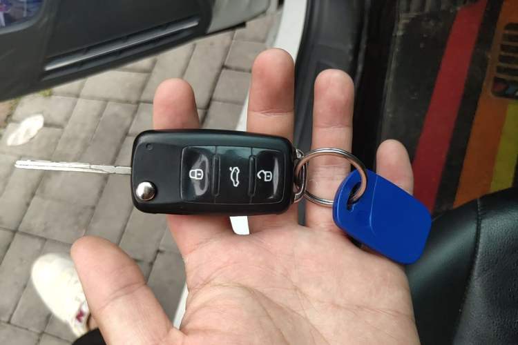 Used Volkswagen Bora 2017 1.6L Automatic Comfort Model Vehicle Key