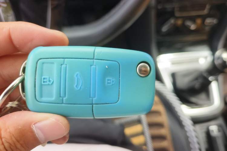 Used Volkswagen Bora 2017 1.6L Manual Comfort Model Vehicle Key