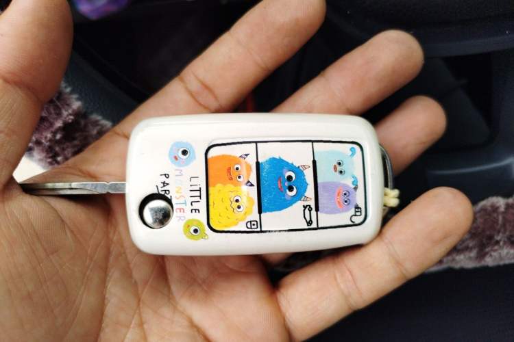 Used Volkswagen Bora 2017 1.6L Automatic Fashion Model Vehicle Key