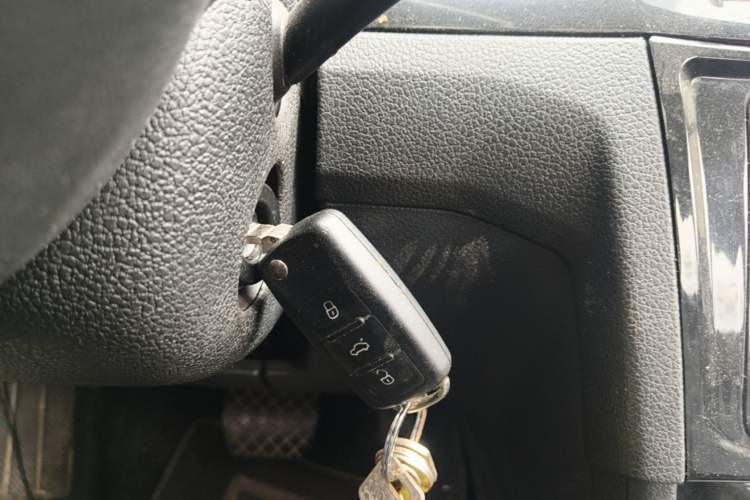 Used Volkswagen Bora 2017 1.6L Automatic Comfort Model Vehicle Key