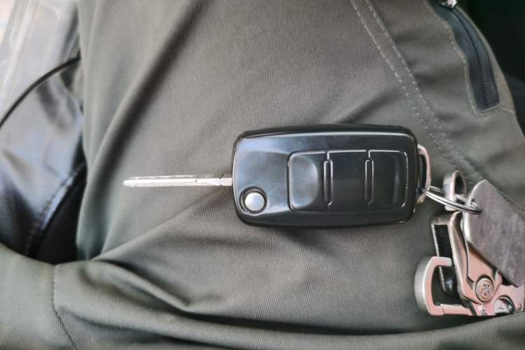 Used Volkswagen Bora 2017 1.6L Manual Fashion Model Vehicle Key