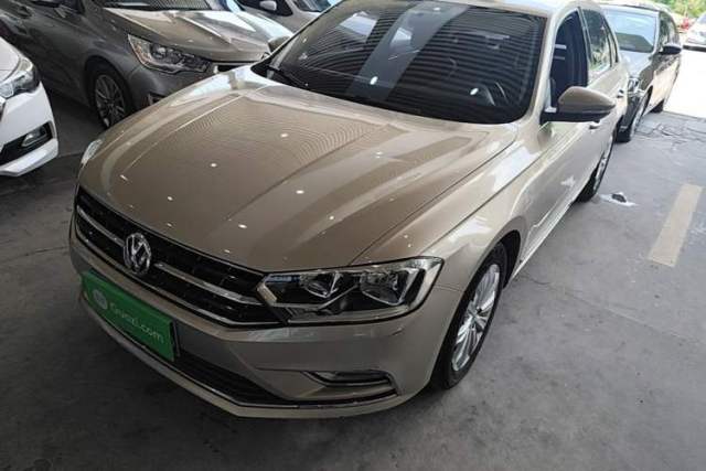 Volkswagen Bora 2017 1.6L Automatic Comfort Model de segunda mano