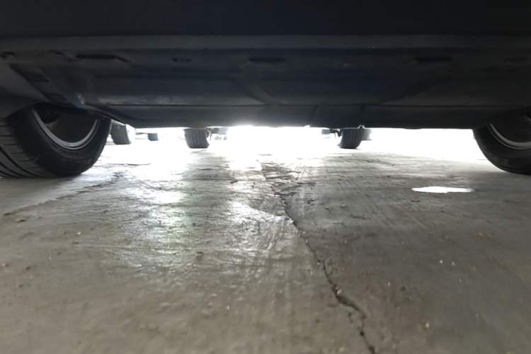 Used Volkswagen Bora 2017 1.6L Manual Comfort Model Chassis Front