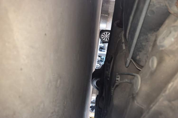 Used Volkswagen Bora 2017 1.6L Manual Comfort Model Chassis Rear Right