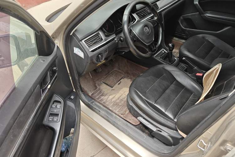Used Volkswagen Bora 2017 1.6L Manual Comfort Model Driver Seat