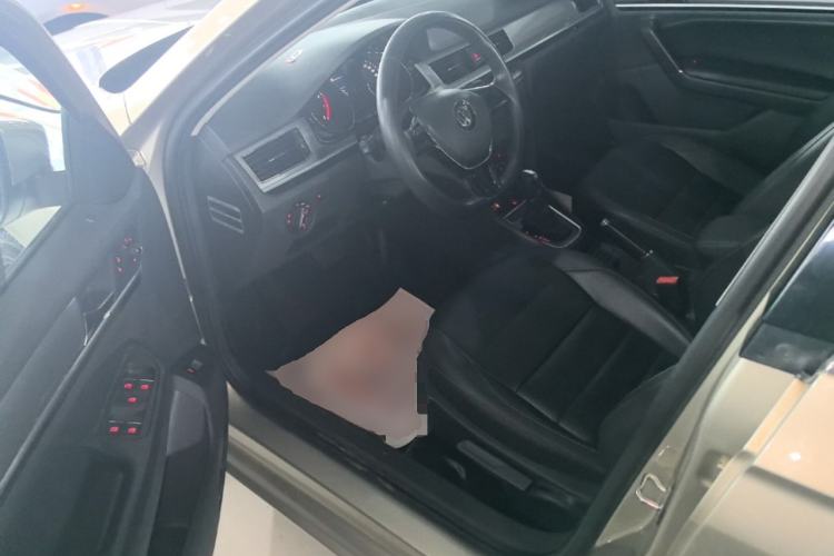 Used Volkswagen Bora 2017 1.6L Automatic Comfort Model Driver Seat