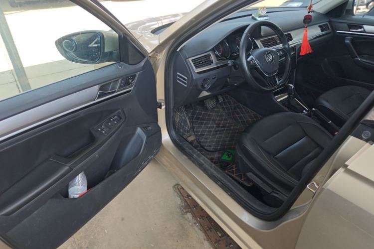 Used Volkswagen Bora 2017 1.6L Automatic Comfort Model Driver Seat