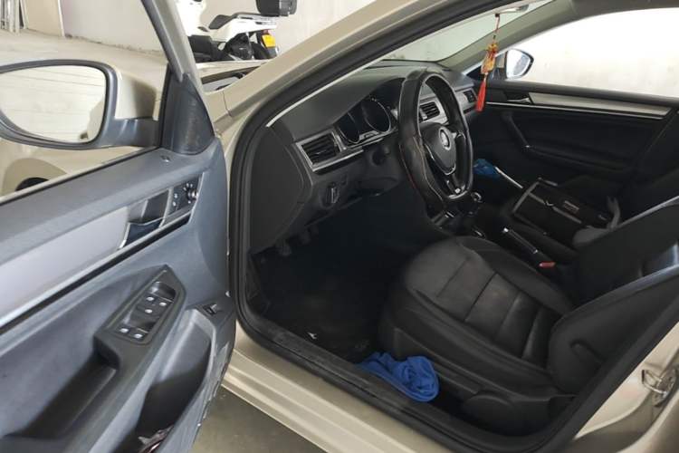 Used Volkswagen Bora 2017 1.6L Manual Comfort Model Driver Seat