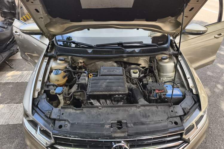 Used Volkswagen Bora 2017 1.6L Automatic Comfort Model Engine Bay
