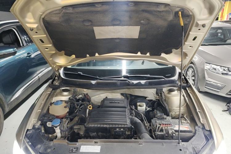 Used Volkswagen Bora 2017 1.6L Automatic Comfort Model Engine Bay