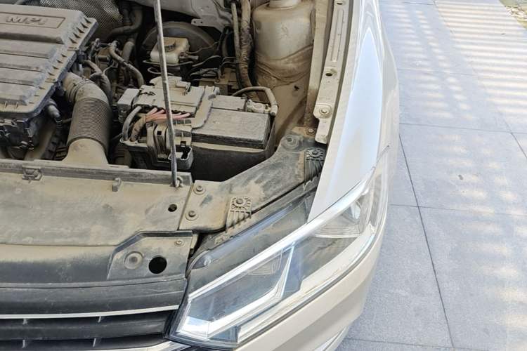 Used Volkswagen Bora 2017 1.6L Automatic Comfort Model Engine Bay Left