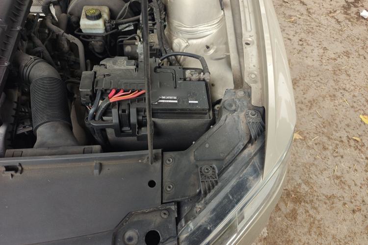 Used Volkswagen Bora 2017 1.6L Manual Comfort Model Engine Bay Left