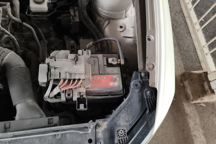 Used Volkswagen Bora 2017 1.6L Automatic Comfort Model Engine Bay Left