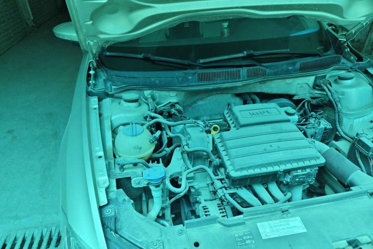 Used Volkswagen Bora 2017 1.6L Manual Comfort Model Engine Bay Right